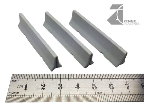 Road Barriers - Set of 3 - 20mm Scale-Vehicle Accessories-Photo1-Zinge Industries
